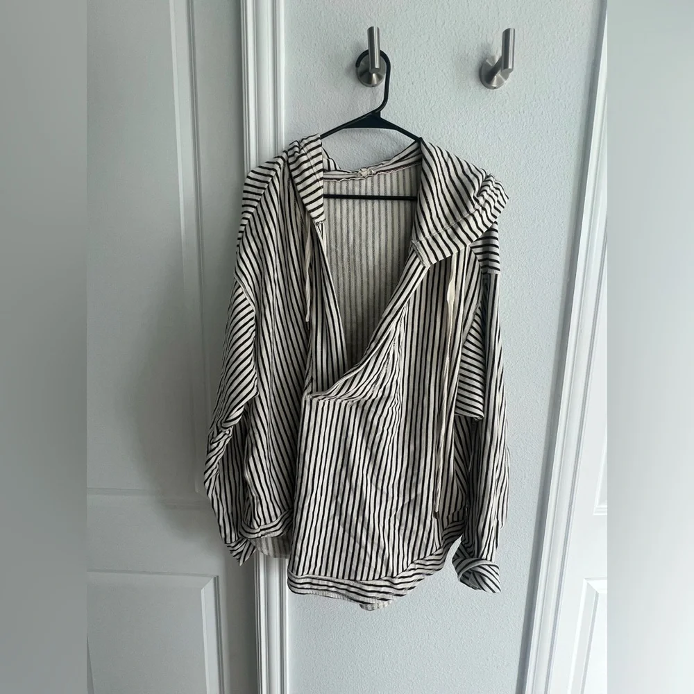 Anthropologie Pilcro Wharfside Hooded Sweatshirt - Picture 5 of 9